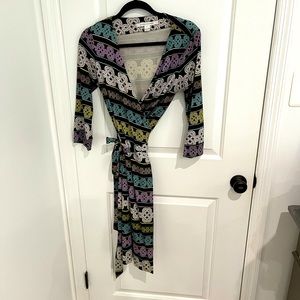 DVF wrap dress size 8